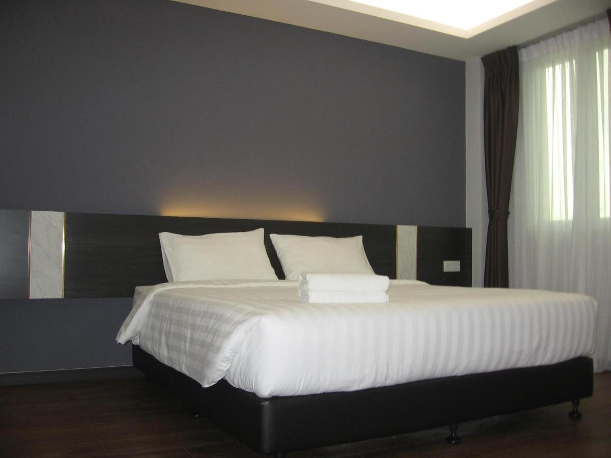 707 Hotel